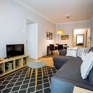  Διαμέρισμα Luxurious & Modern | Walk Everywhere | 5★ Amenities Ελλάδα