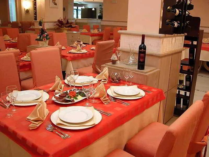 Mountain Paradise By The Walnut Trees - Free Wellness Bansko 4*,  Bulgarien