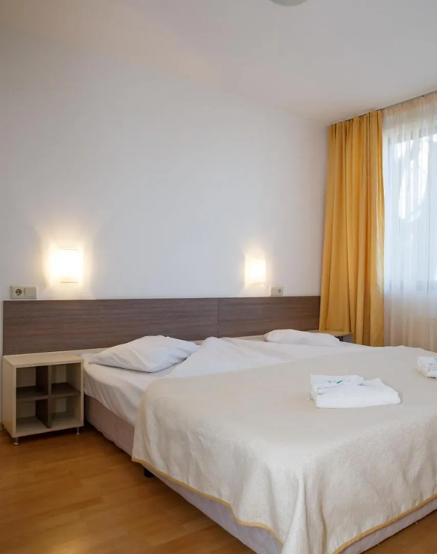 Mountain Paradise By The Walnut Trees - Free Wellness Μπάνσκο Βουλγαρία
